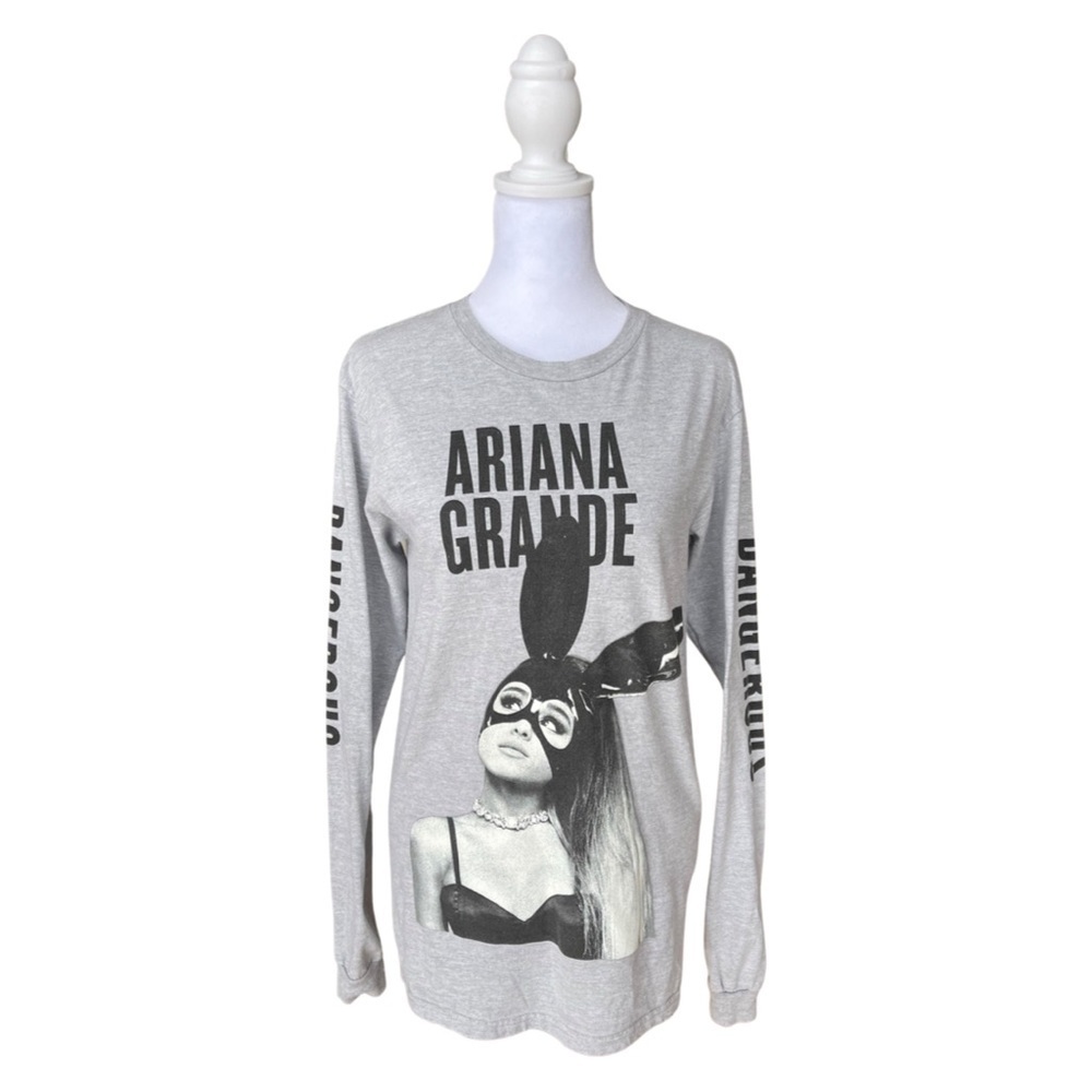 Ariana Grande Dangerous Woman Official Tour Shirt Size Small - Picture 2 of 7